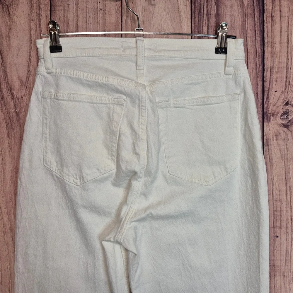 Abercrombie & Fitch Curve Love 28 6R Straight Ultra High‎ Rise White Jeans 90s